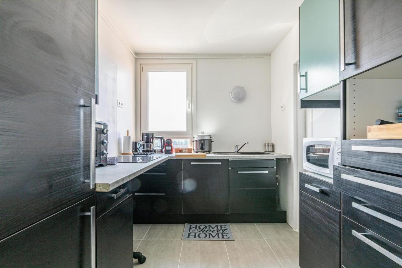 Chic Apart With Parking Appartamento Mantes-la-Jolie Esterno foto