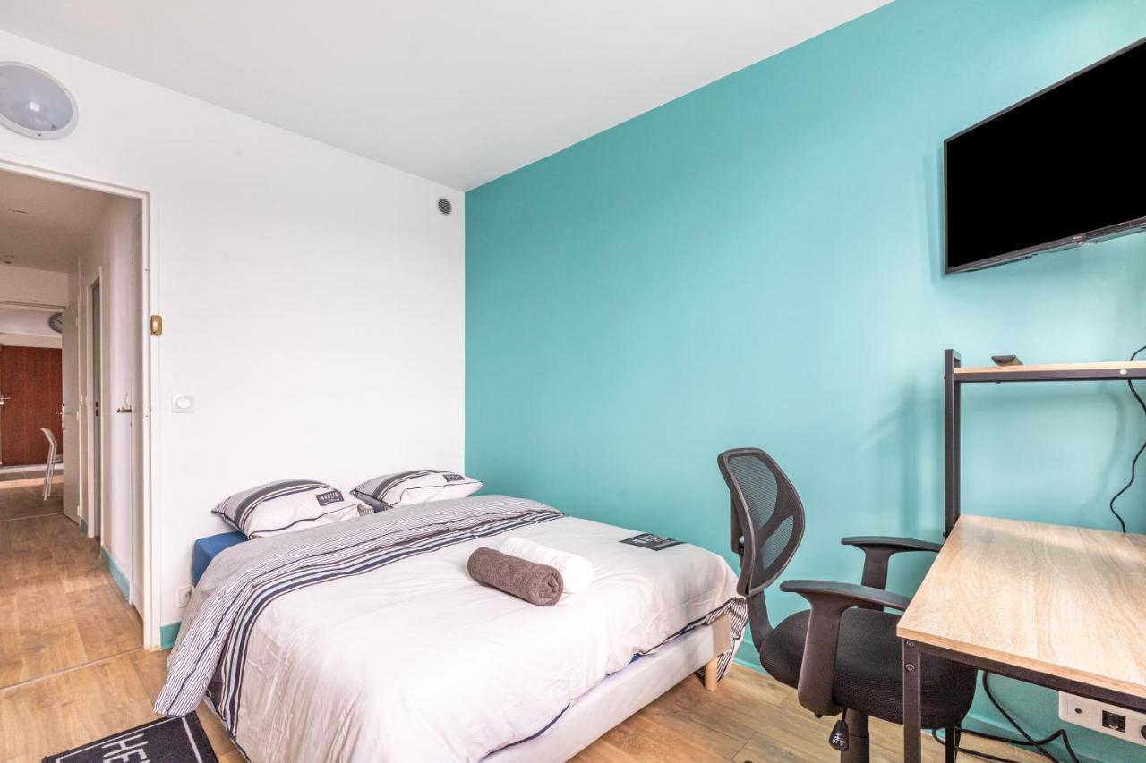 Chic Apart With Parking Appartamento Mantes-la-Jolie Esterno foto