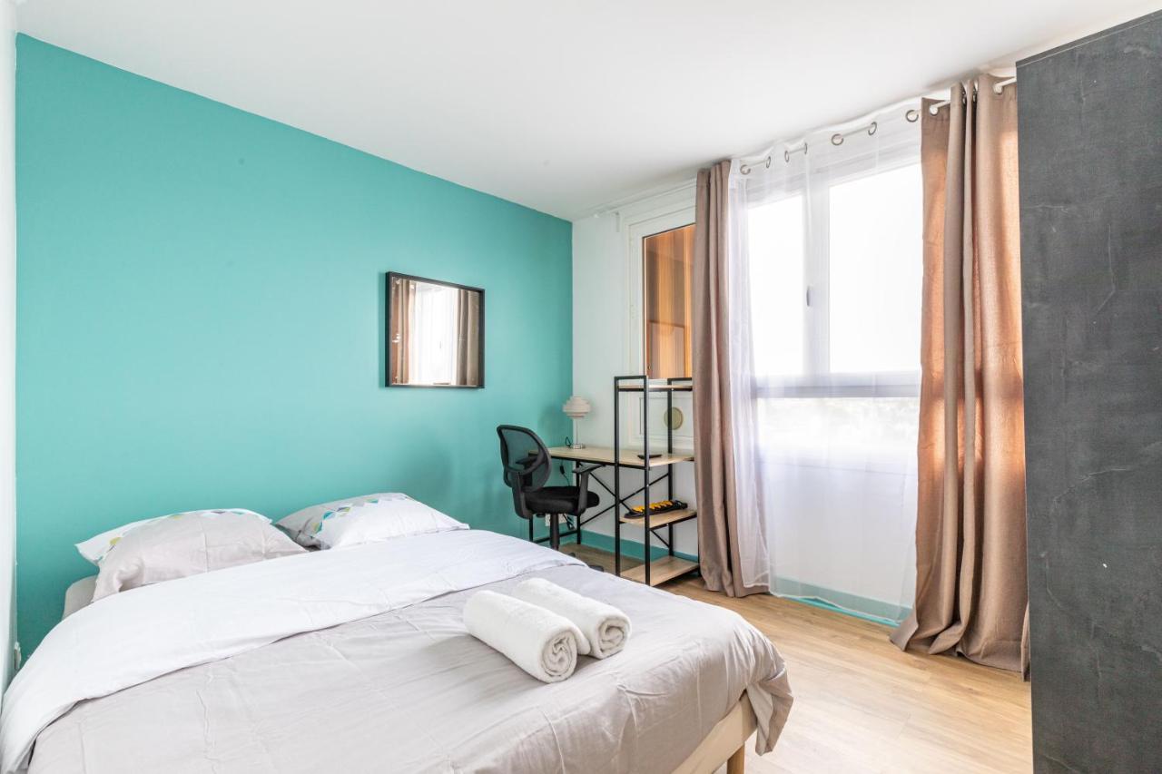 Chic Apart With Parking Appartamento Mantes-la-Jolie Esterno foto