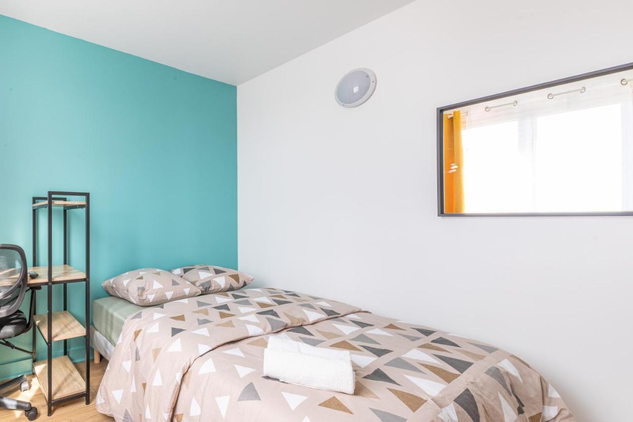 Chic Apart With Parking Appartamento Mantes-la-Jolie Esterno foto