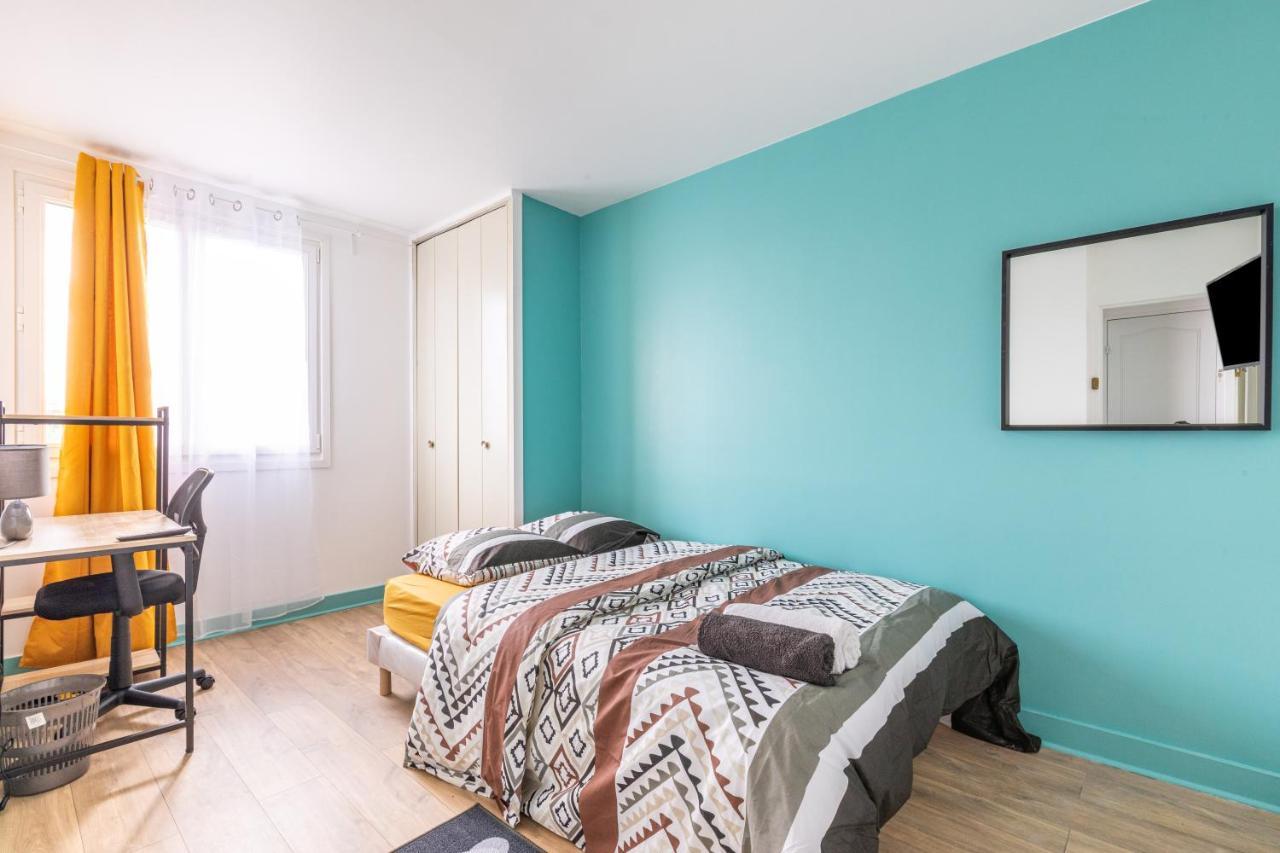 Chic Apart With Parking Appartamento Mantes-la-Jolie Esterno foto