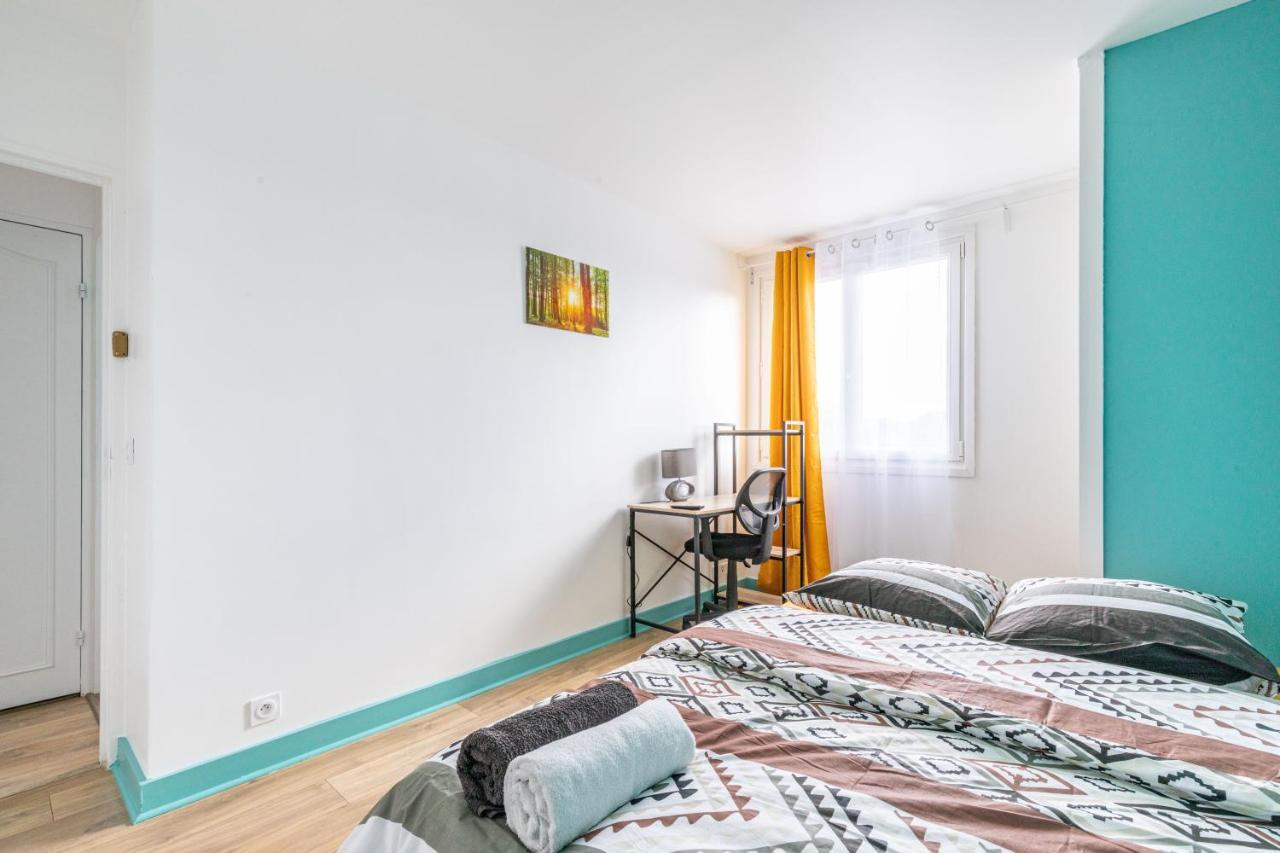 Chic Apart With Parking Appartamento Mantes-la-Jolie Esterno foto